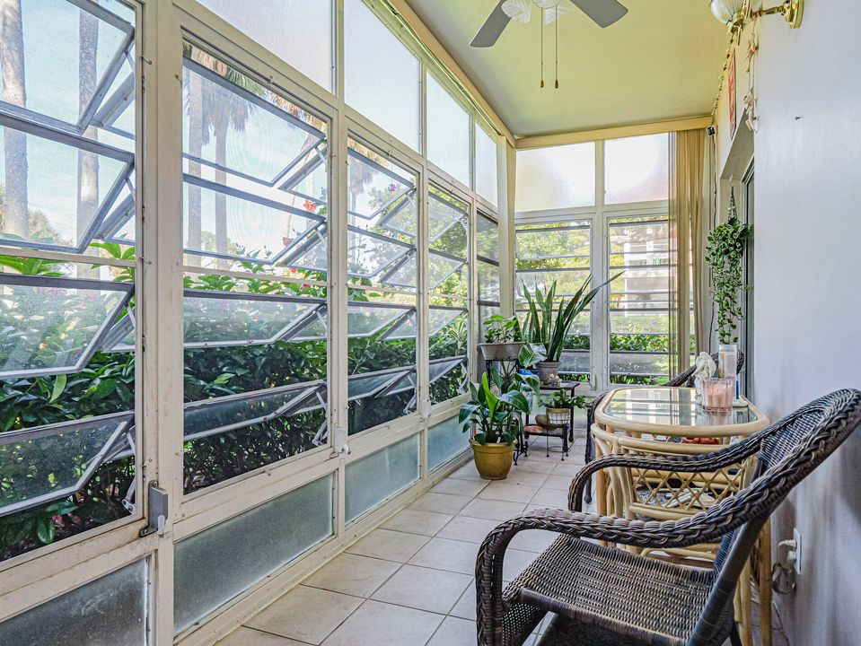 En Venta: $149,000 (2 camas, 2 baños, 1000 Pies cuadrados)