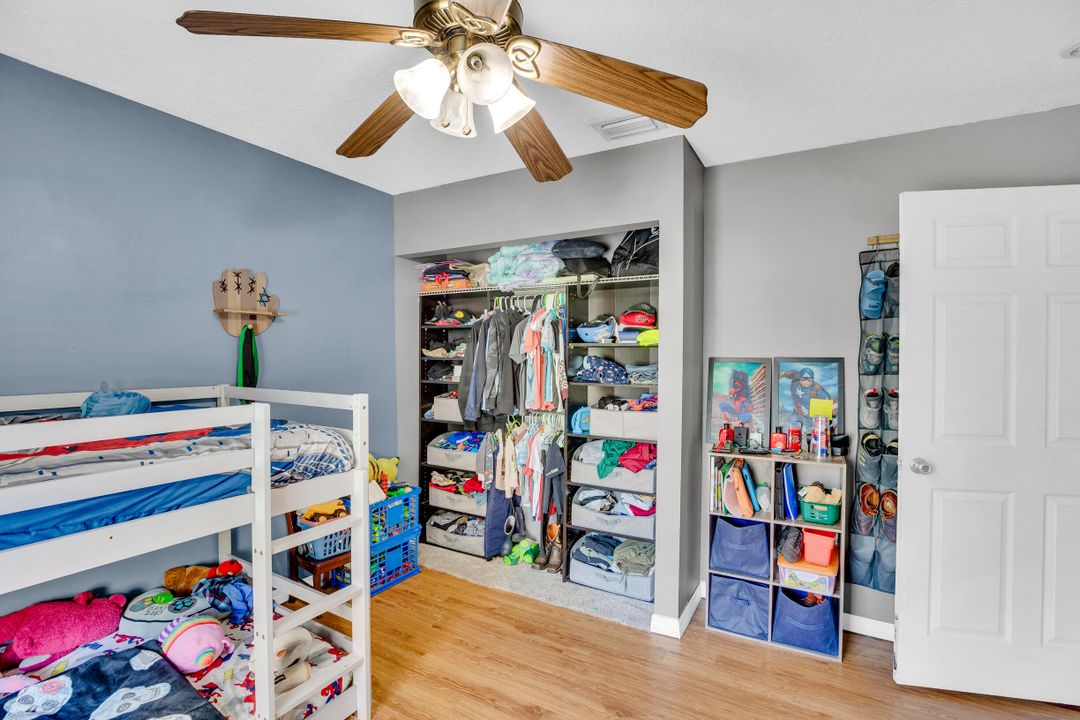 For Sale: $465,000 (3 beds, 2 baths, 1416 Square Feet)