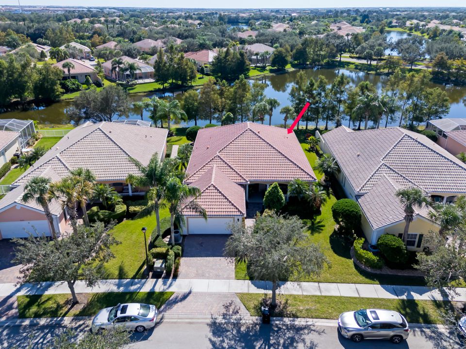 For Sale: $629,000 (4 beds, 3 baths, 2487 Square Feet)