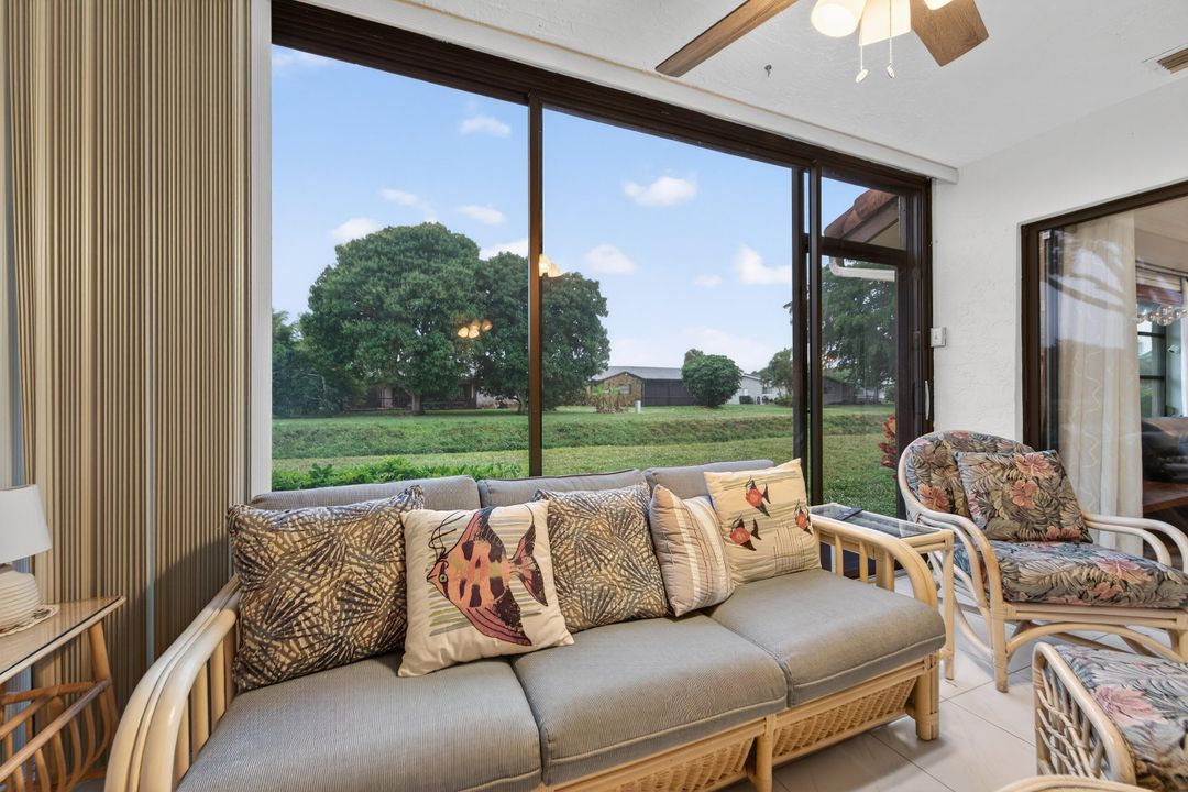 出租: $3,100 (2 贝兹, 2 浴室, 1345 平方英尺)