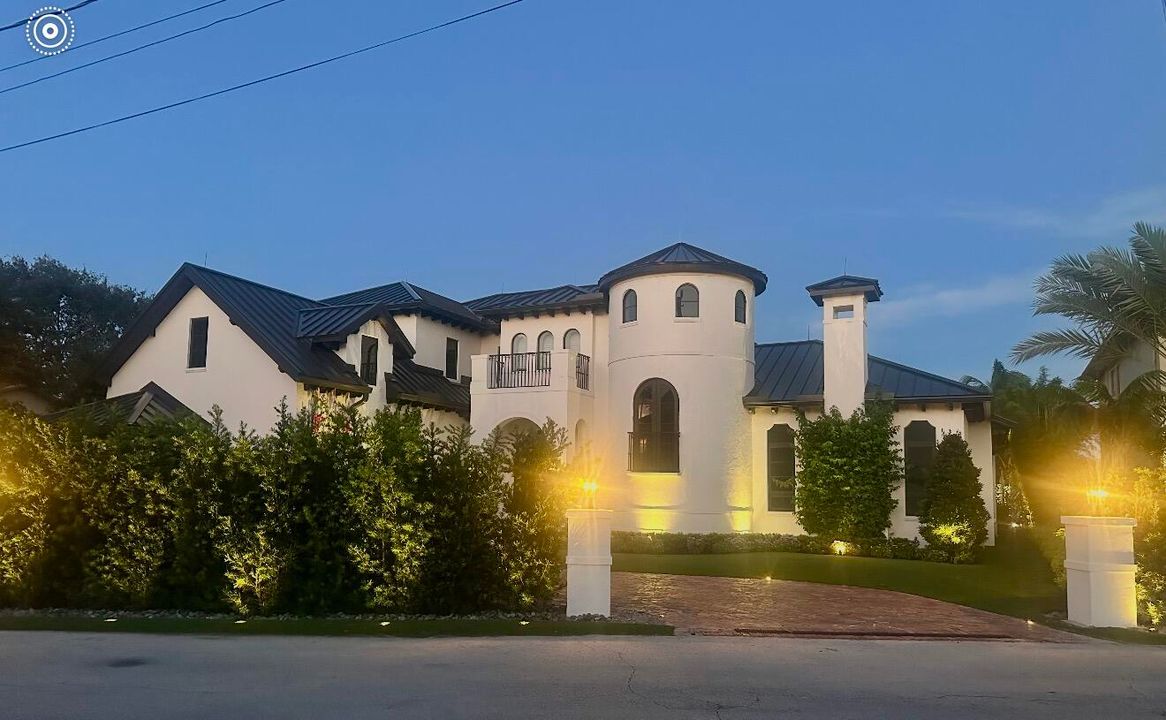 На продажу: $8,595,000 (4 спален, 4 ванн, 4741 Квадратных фут)