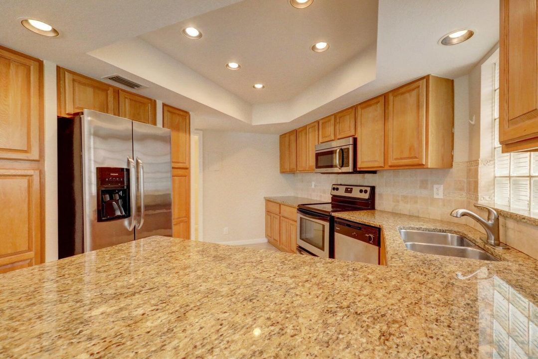 For Sale: $420,000 (3 beds, 2 baths, 1740 Square Feet)