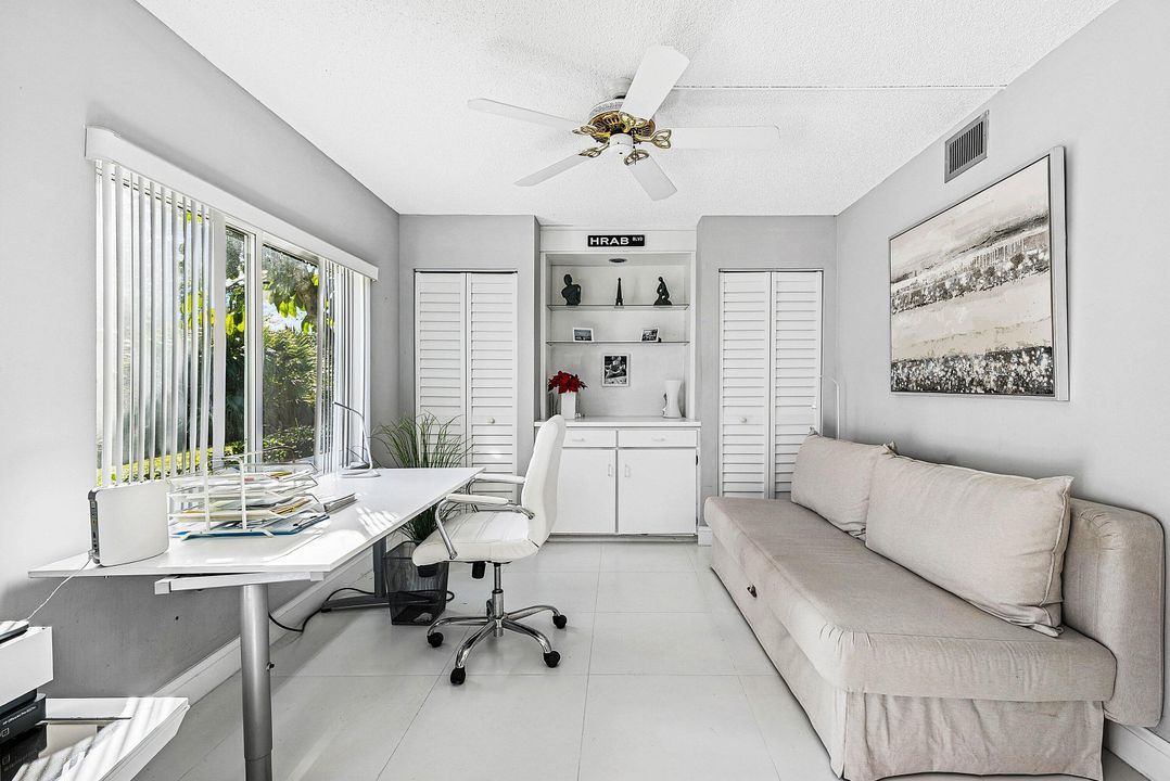 En Venta: $179,500 (2 camas, 2 baños, 978 Pies cuadrados)