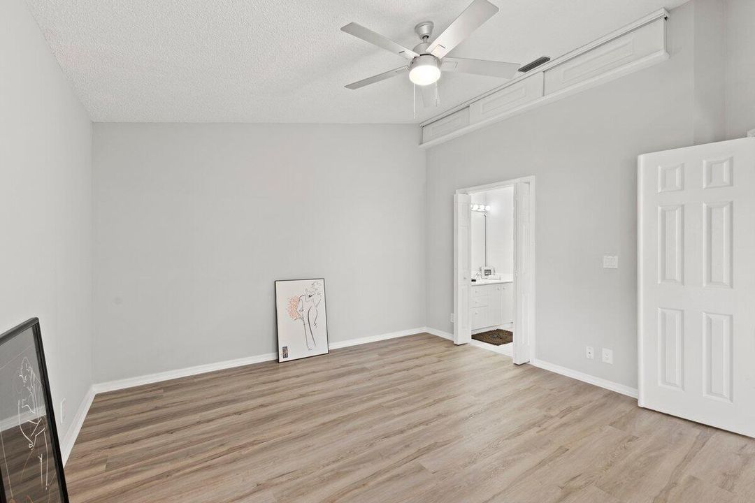 На продажу: $349,000 (3 спален, 2 ванн, 1437 Квадратных фут)