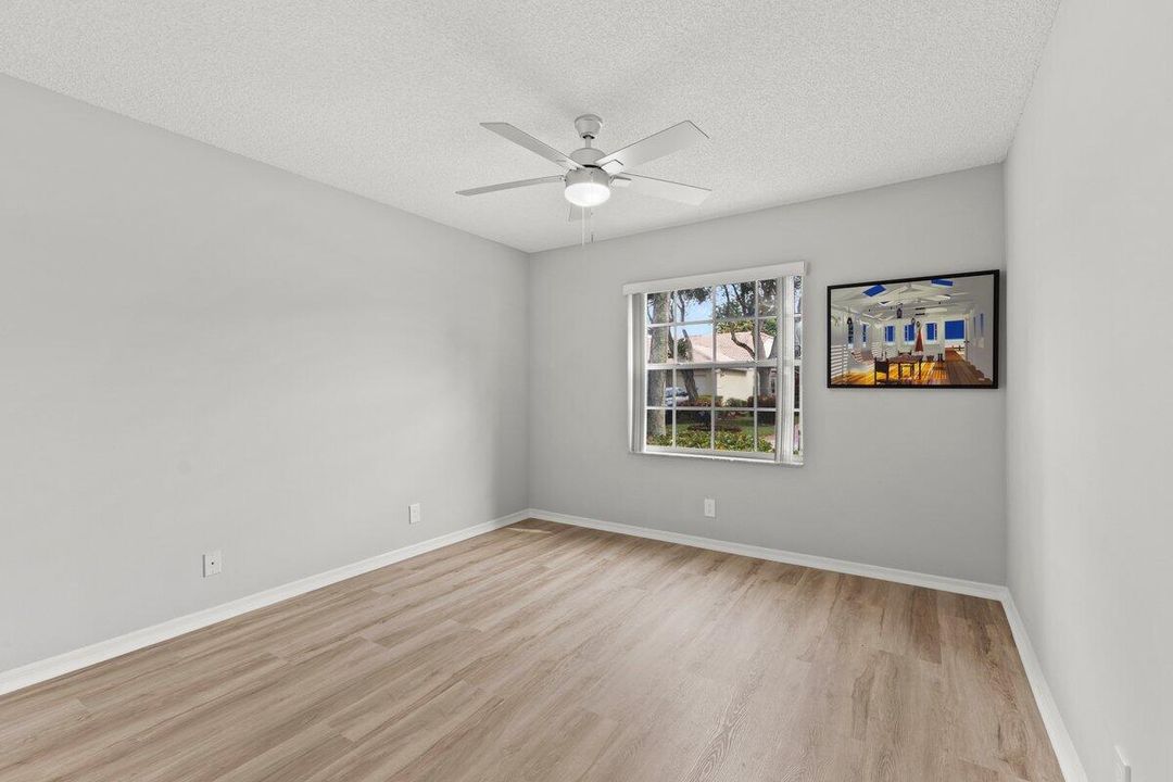 На продажу: $349,000 (3 спален, 2 ванн, 1437 Квадратных фут)