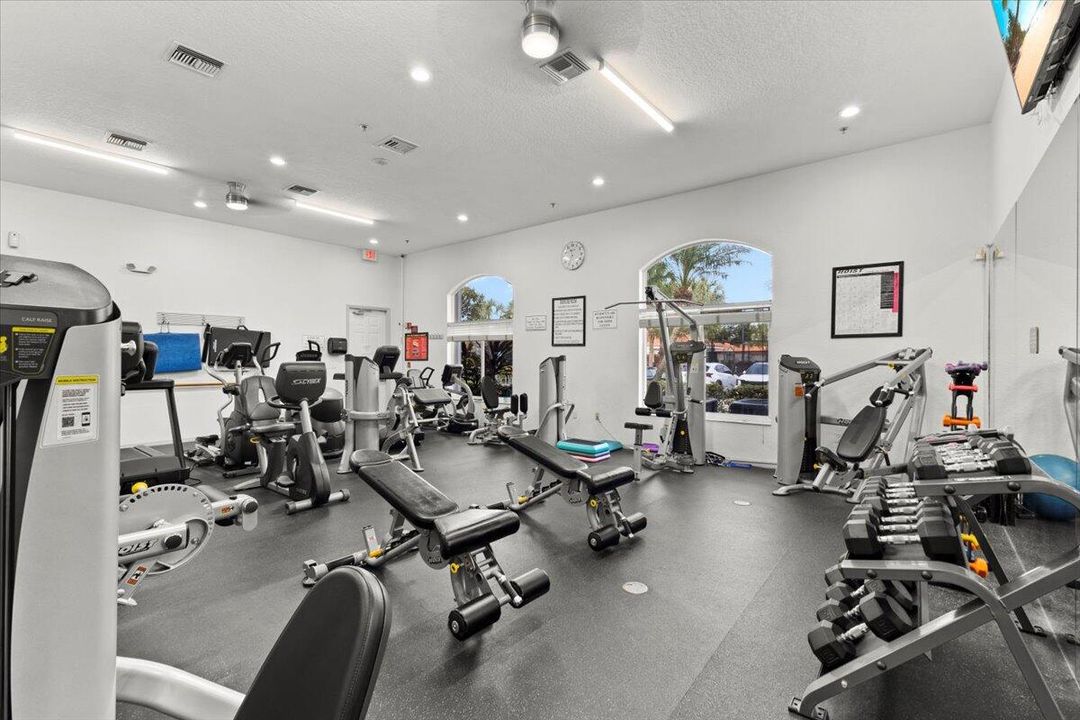 На продажу: $349,000 (3 спален, 2 ванн, 1437 Квадратных фут)