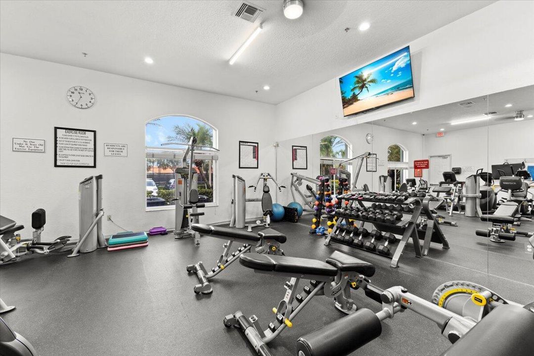 На продажу: $349,000 (3 спален, 2 ванн, 1437 Квадратных фут)