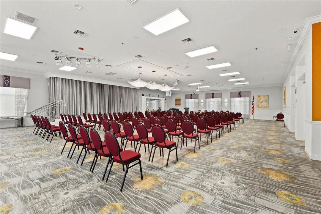 На продажу: $349,000 (3 спален, 2 ванн, 1437 Квадратных фут)