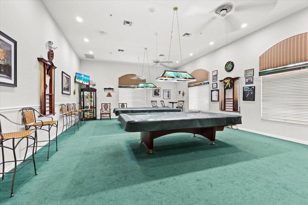 На продажу: $349,000 (3 спален, 2 ванн, 1437 Квадратных фут)