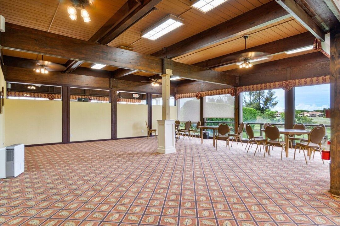 En Venta: $179,500 (2 camas, 2 baños, 978 Pies cuadrados)