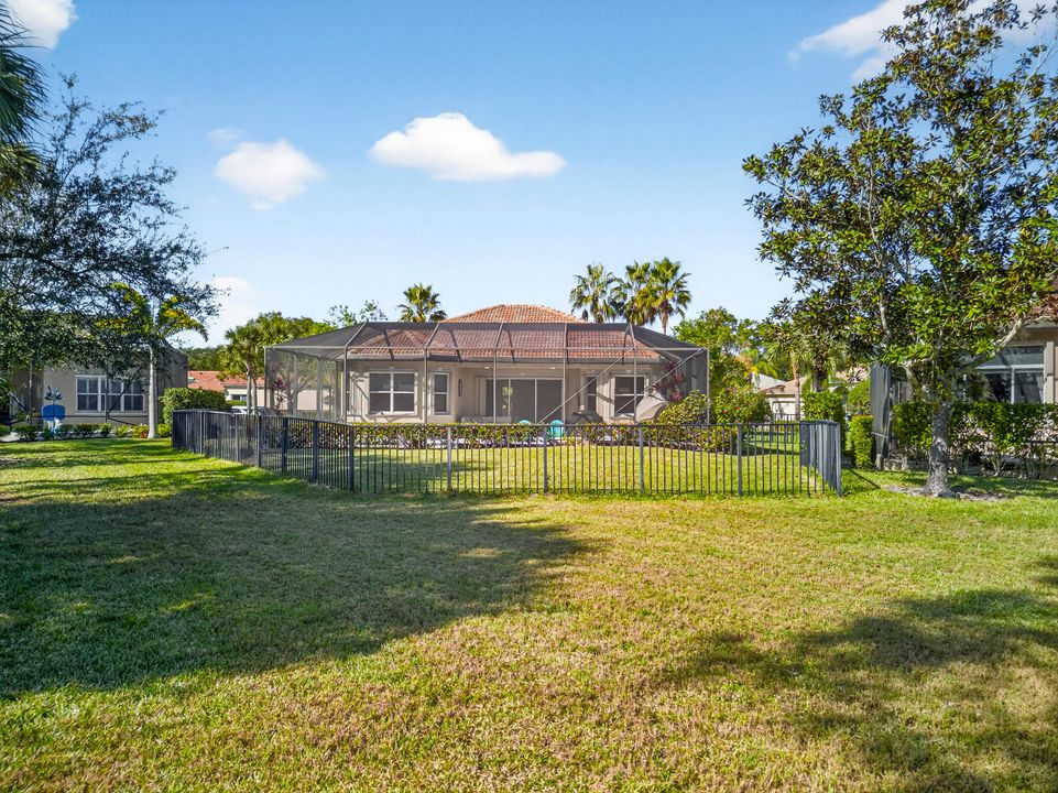 En Venta: $540,000 (2 camas, 2 baños, 2023 Pies cuadrados)