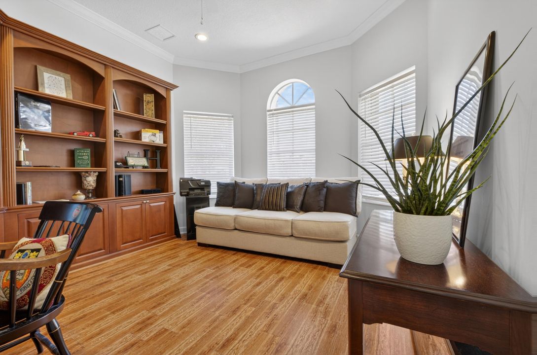 En Venta: $540,000 (2 camas, 2 baños, 2023 Pies cuadrados)