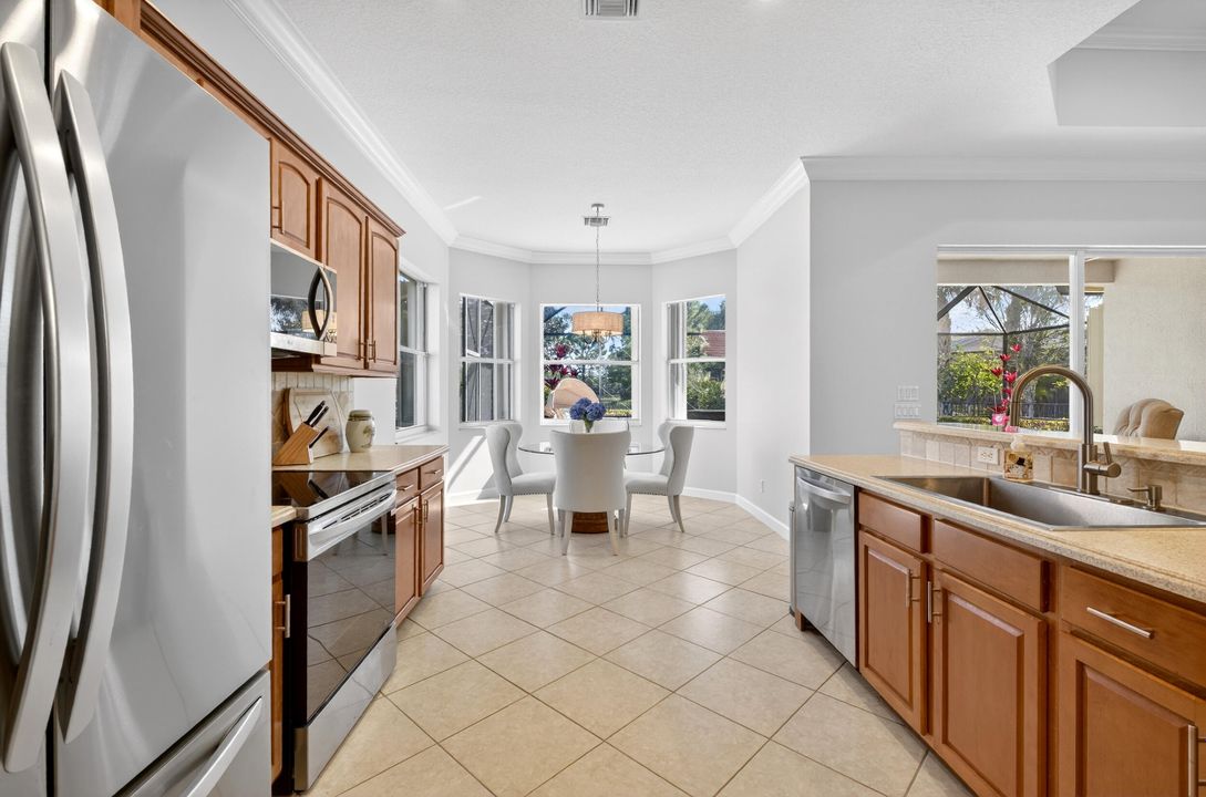 En Venta: $540,000 (2 camas, 2 baños, 2023 Pies cuadrados)