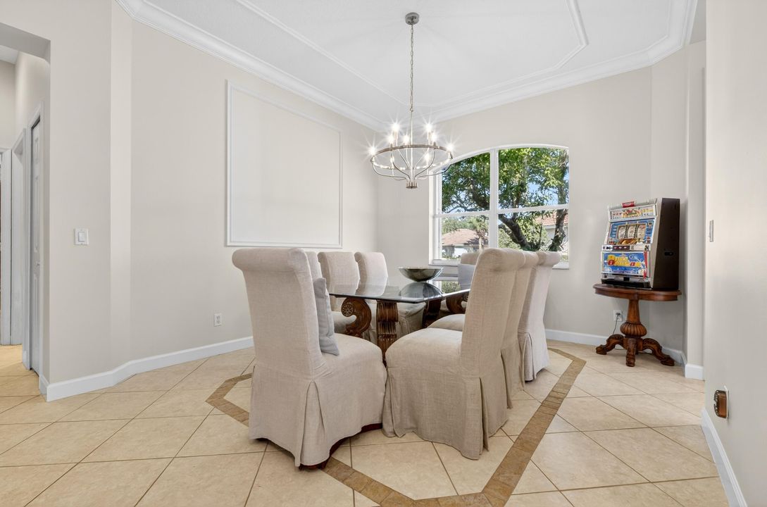 En Venta: $540,000 (2 camas, 2 baños, 2023 Pies cuadrados)