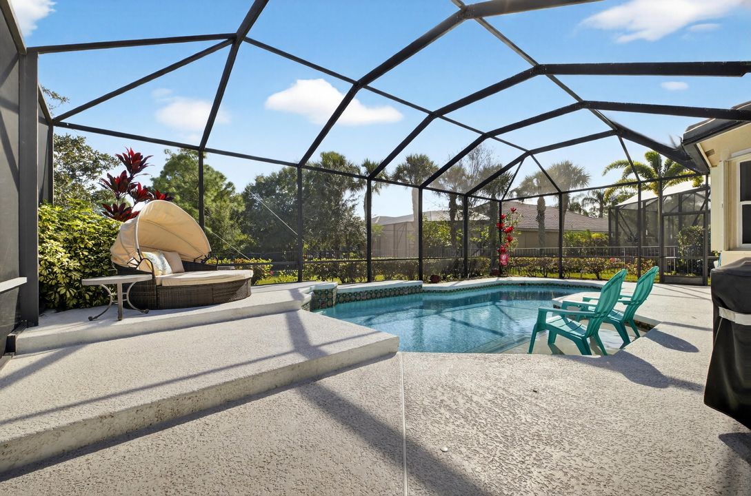 En Venta: $540,000 (2 camas, 2 baños, 2023 Pies cuadrados)