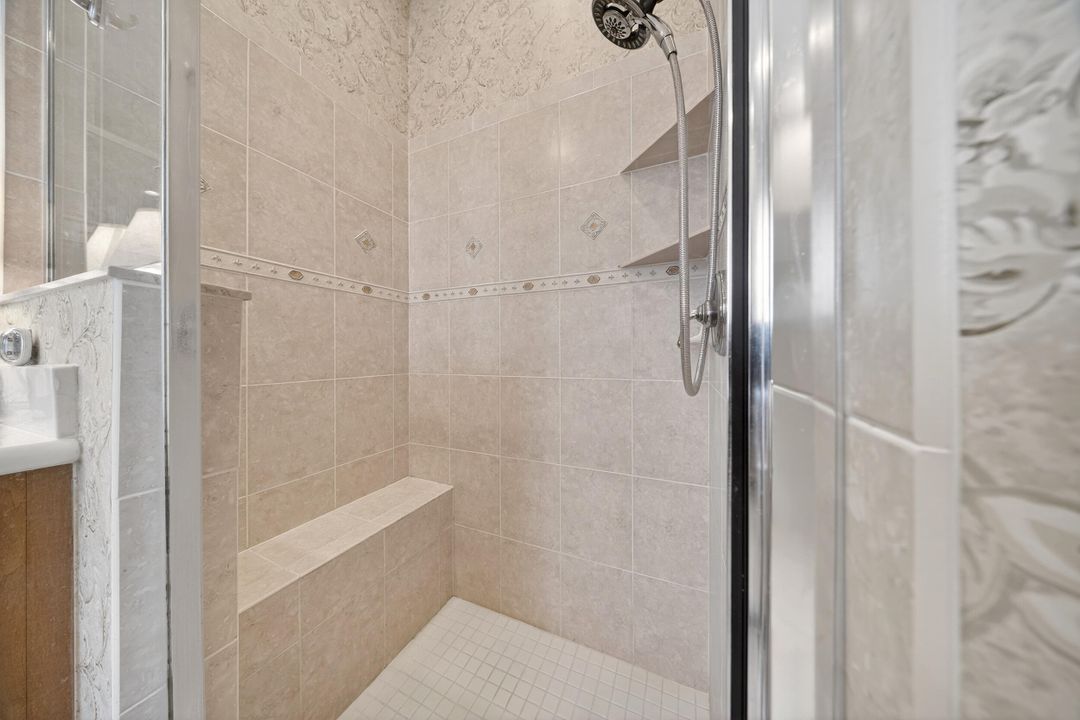 En Venta: $540,000 (2 camas, 2 baños, 2023 Pies cuadrados)