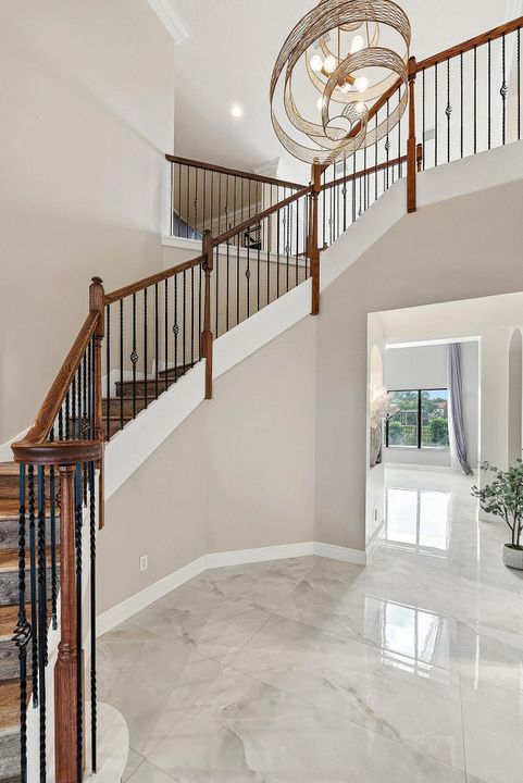 For Sale: $1,500,000 (6 beds, 6 baths, 5014 Square Feet)