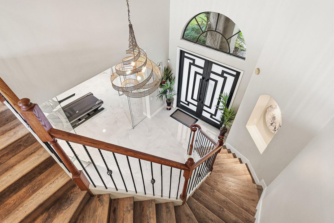 For Sale: $1,500,000 (6 beds, 6 baths, 5014 Square Feet)