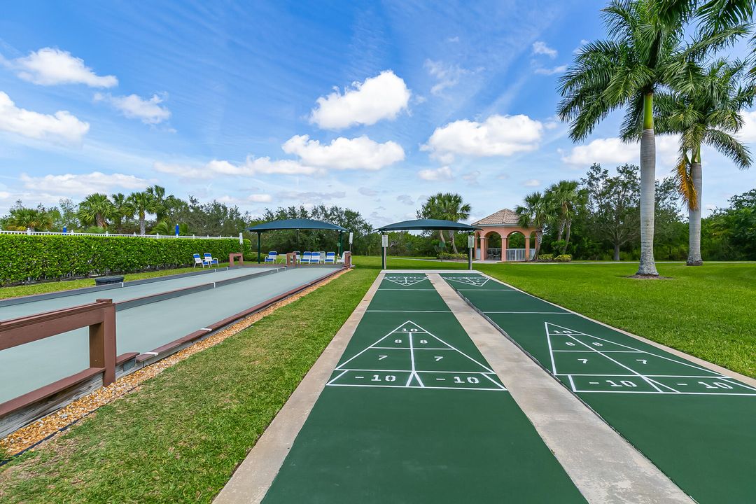 For Sale: $629,000 (4 beds, 3 baths, 2487 Square Feet)