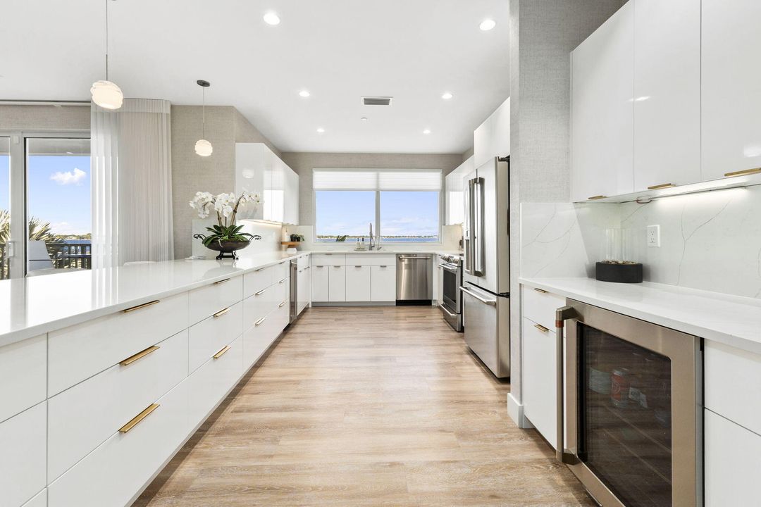 En Venta: $2,490,000 (3 camas, 2 baños, 2119 Pies cuadrados)