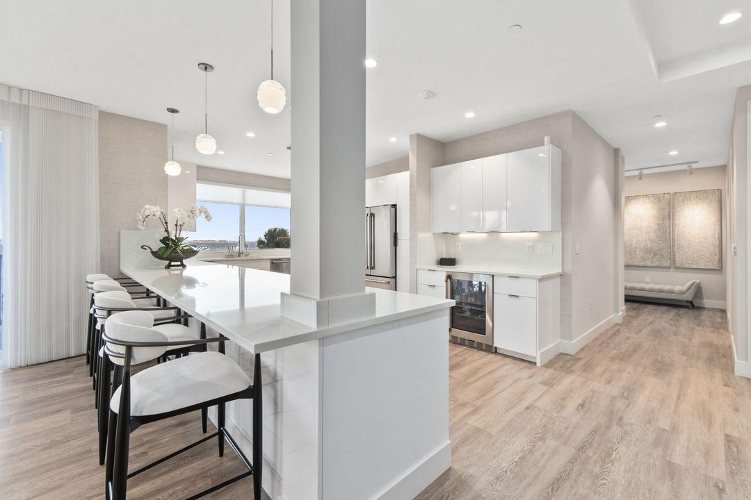 En Venta: $2,490,000 (3 camas, 2 baños, 2119 Pies cuadrados)