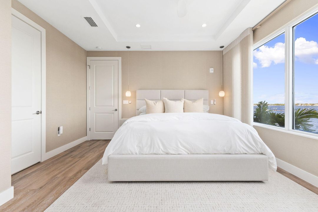 En Venta: $2,490,000 (3 camas, 2 baños, 2119 Pies cuadrados)