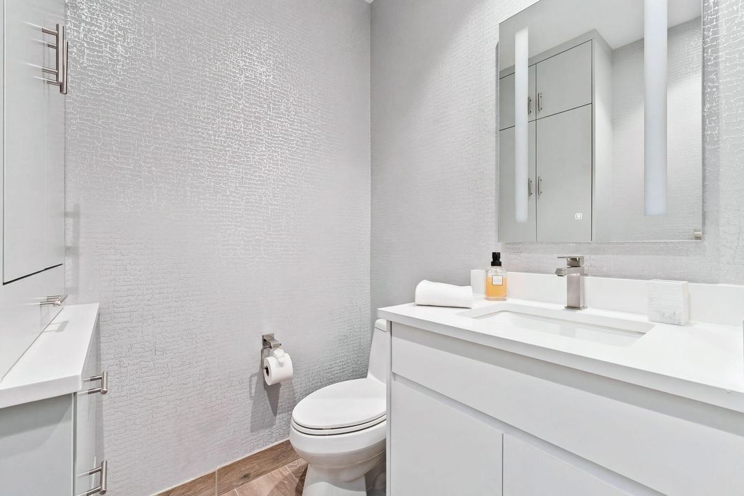 En Venta: $2,490,000 (3 camas, 2 baños, 2119 Pies cuadrados)