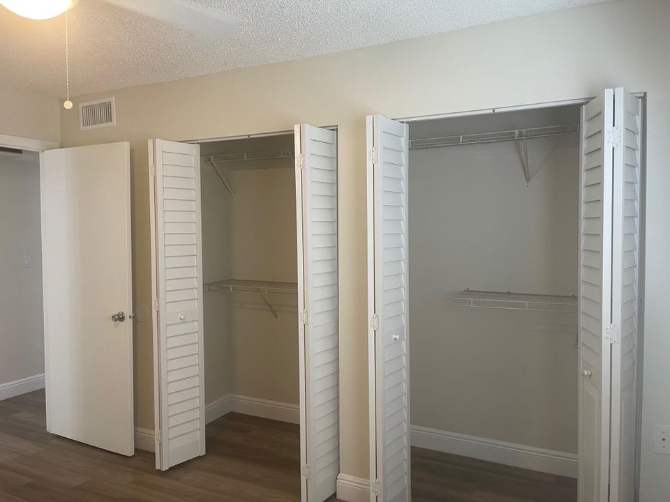 出租: $1,550 (1 贝兹, 1 浴室, 540 平方英尺)