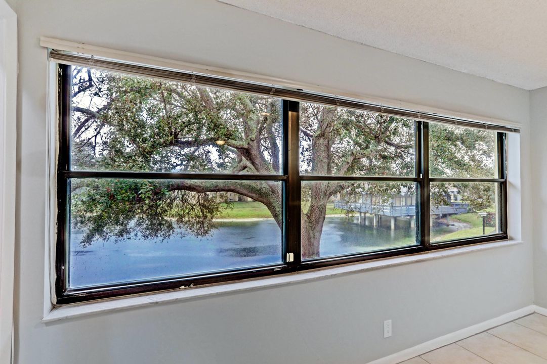 待售: $343,000 (2 贝兹, 2 浴室, 1348 平方英尺)