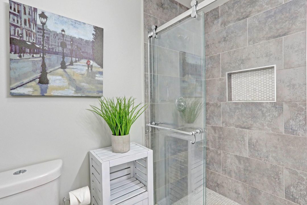 待售: $343,000 (2 贝兹, 2 浴室, 1348 平方英尺)