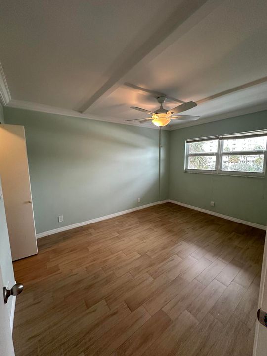 В аренду: $3,000 (2 спален, 2 ванн, 1201 Квадратных фут)