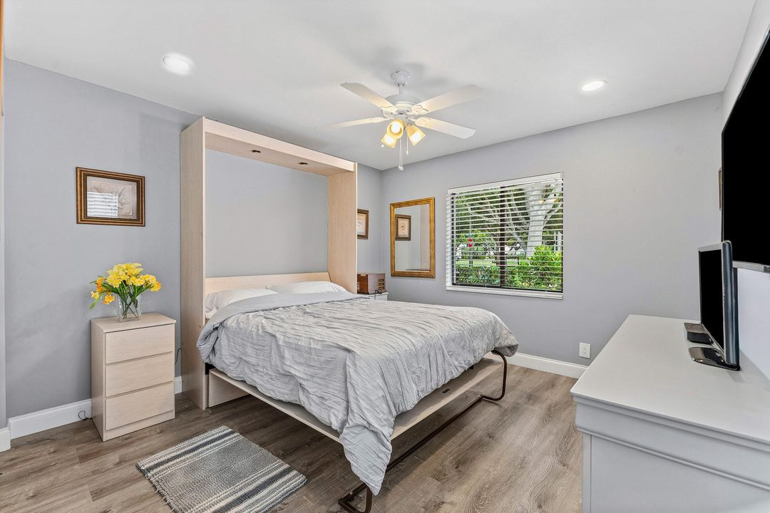 For Sale: $369,000 (2 beds, 2 baths, 1437 Square Feet)