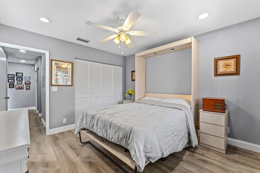 For Sale: $369,000 (2 beds, 2 baths, 1437 Square Feet)
