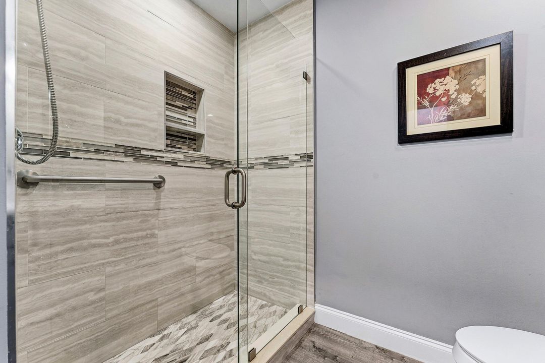 For Sale: $369,000 (2 beds, 2 baths, 1437 Square Feet)