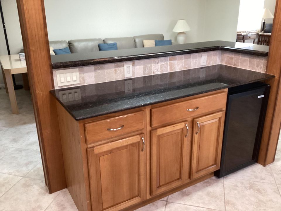 На продажу: $439,900 (2 спален, 2 ванн, 1527 Квадратных фут)