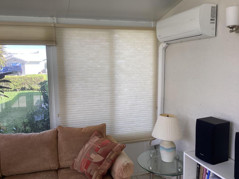 На продажу: $439,900 (2 спален, 2 ванн, 1527 Квадратных фут)