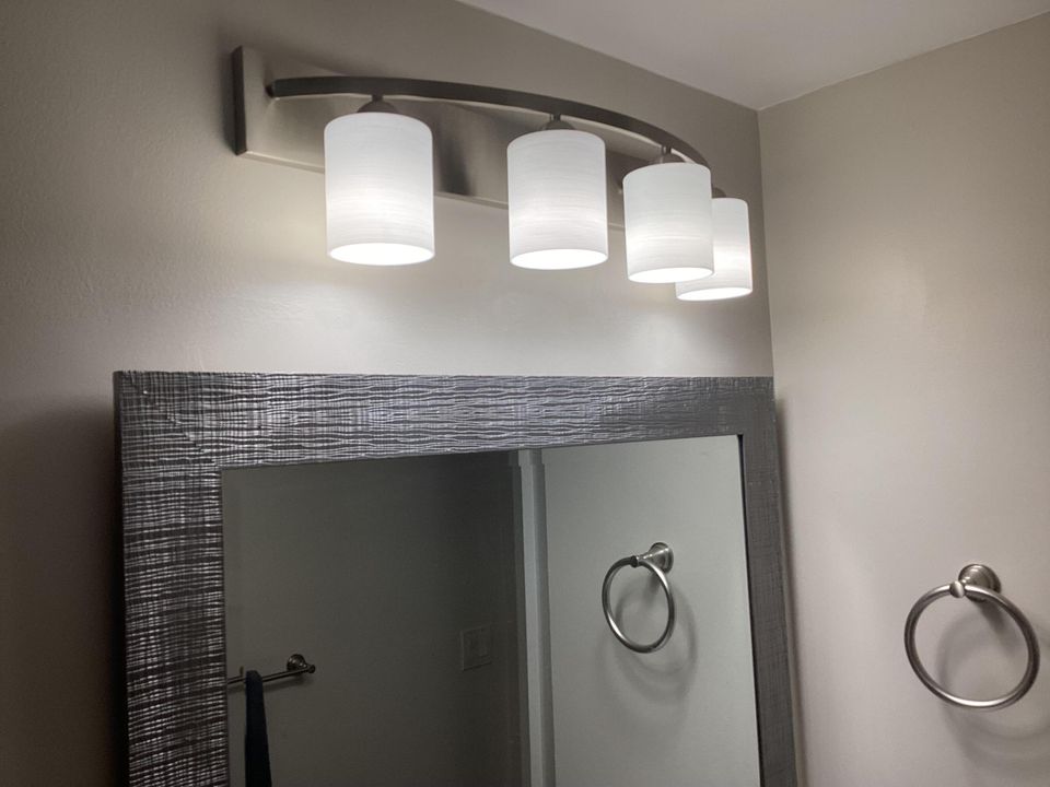 На продажу: $439,900 (2 спален, 2 ванн, 1527 Квадратных фут)