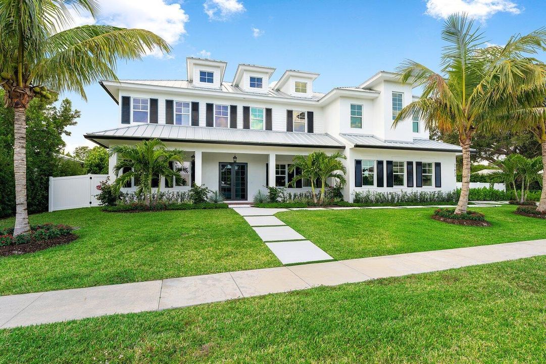 For Sale: $5,700,000 (4 beds, 2 baths, 4954 Square Feet)