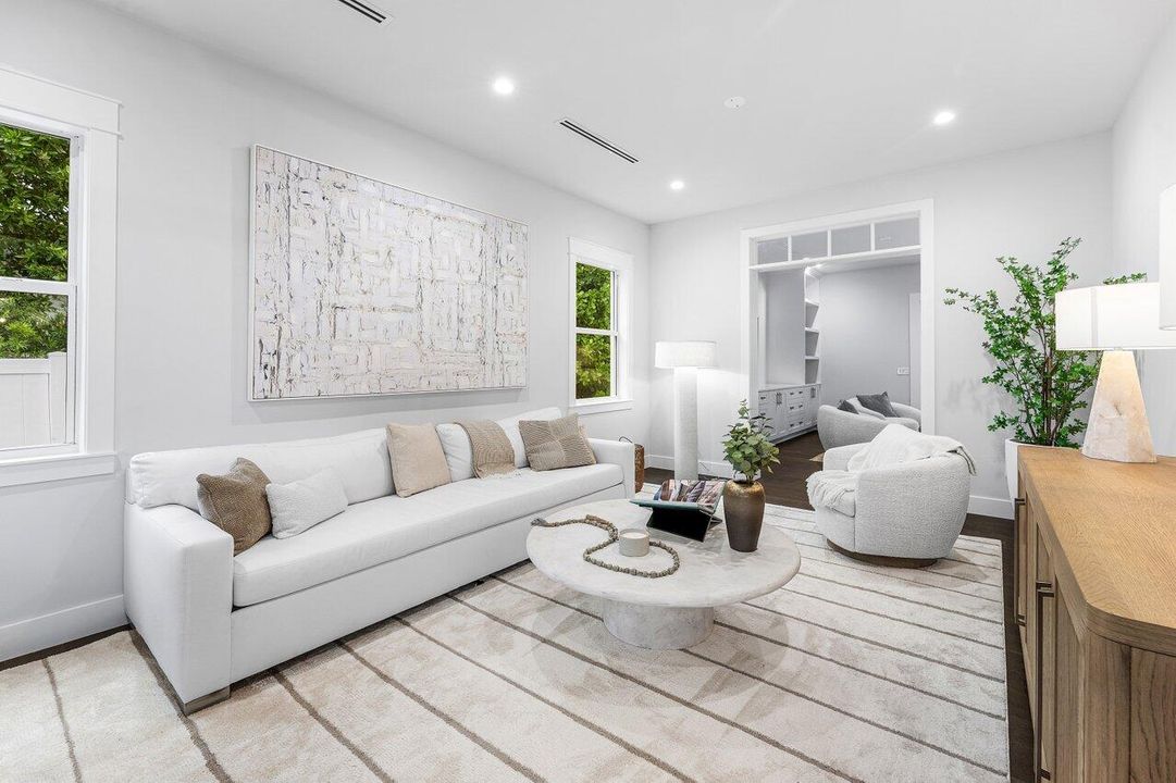 For Sale: $5,700,000 (4 beds, 2 baths, 4954 Square Feet)