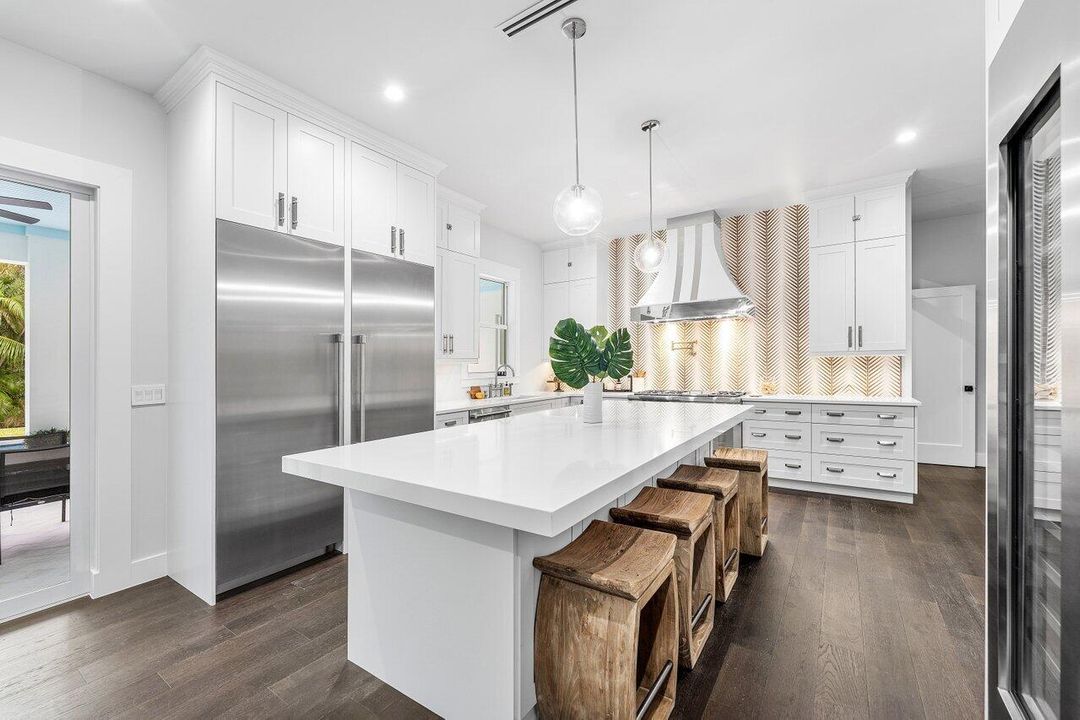 For Sale: $5,700,000 (4 beds, 2 baths, 4954 Square Feet)