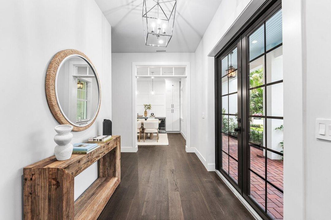 For Sale: $5,700,000 (4 beds, 2 baths, 4954 Square Feet)