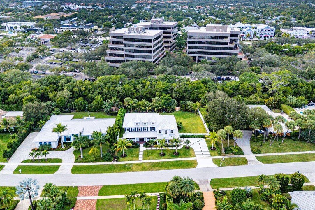 For Sale: $5,700,000 (4 beds, 2 baths, 4954 Square Feet)