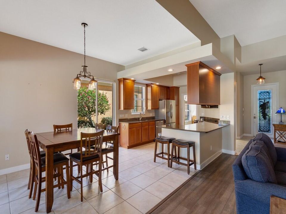 For Sale: $579,000 (3 beds, 2 baths, 2018 Square Feet)