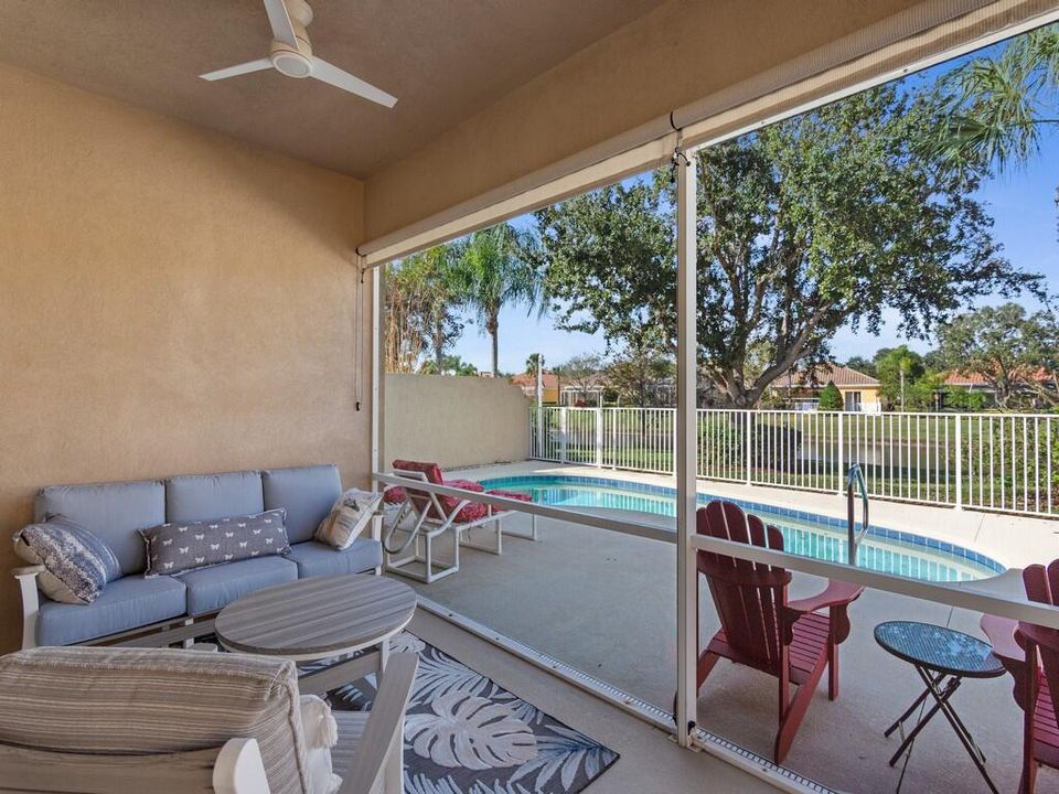 For Sale: $579,000 (3 beds, 2 baths, 2018 Square Feet)