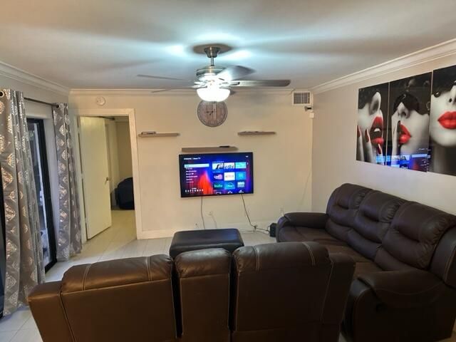 В аренду: $2,700 (3 спален, 2 ванн, 1488 Квадратных фут)