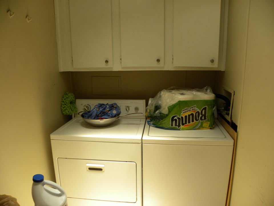 待售: $74,900 (2 贝兹, 2 浴室, 1248 平方英尺)