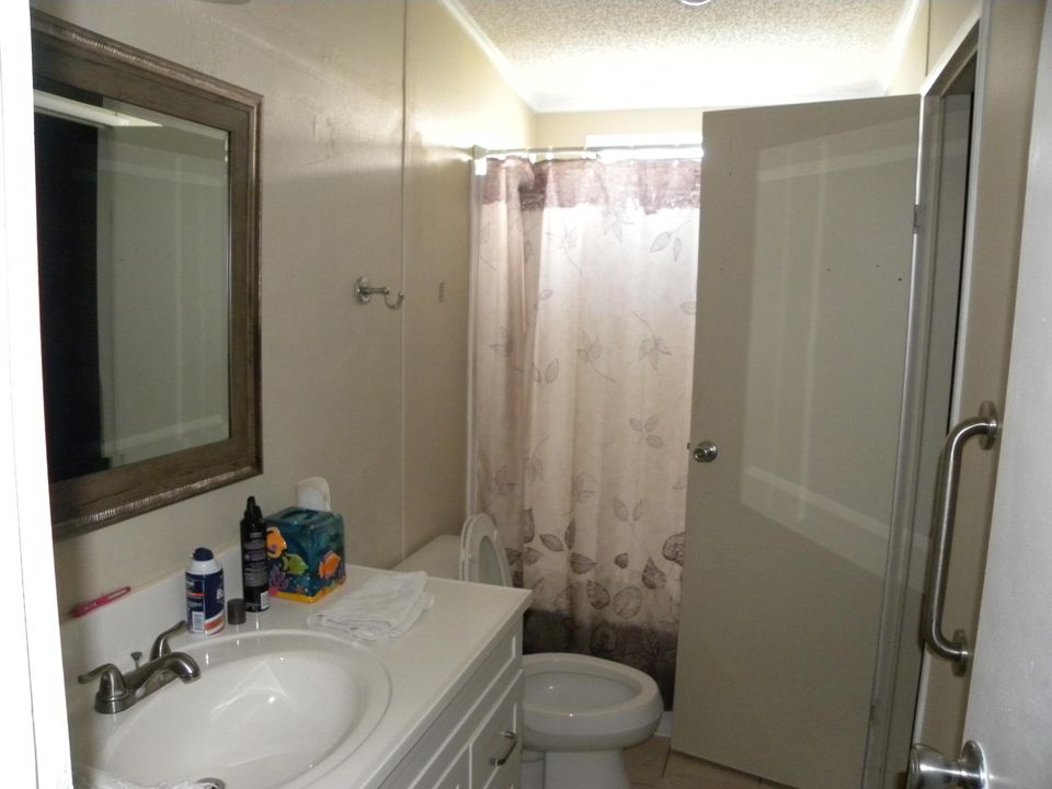 待售: $74,900 (2 贝兹, 2 浴室, 1248 平方英尺)