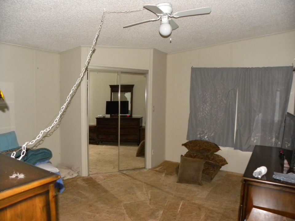 待售: $74,900 (2 贝兹, 2 浴室, 1248 平方英尺)