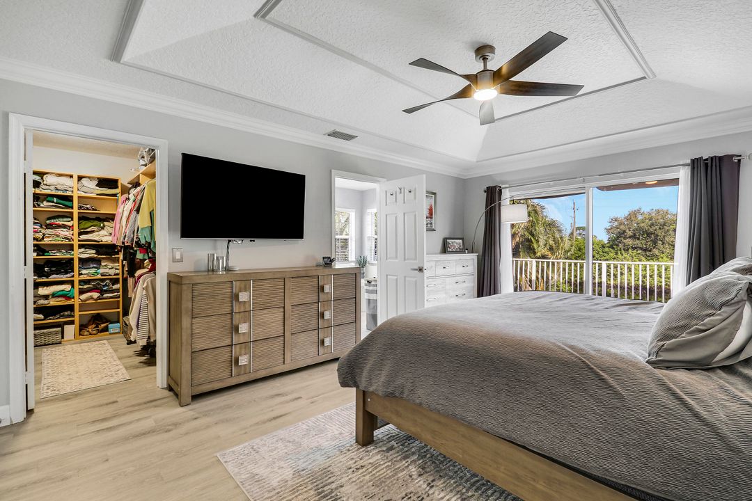 En Venta: $769,000 (4 camas, 3 baños, 2605 Pies cuadrados)