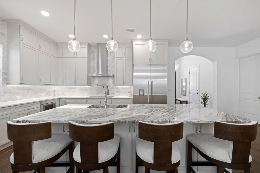 For Sale: $2,995,000 (4 beds, 3 baths, 3496 Square Feet)